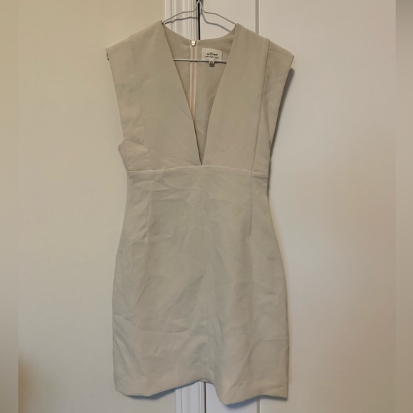 Wilfred Size 0 Dress Deep Plunge Neck - Picture 2 of 7